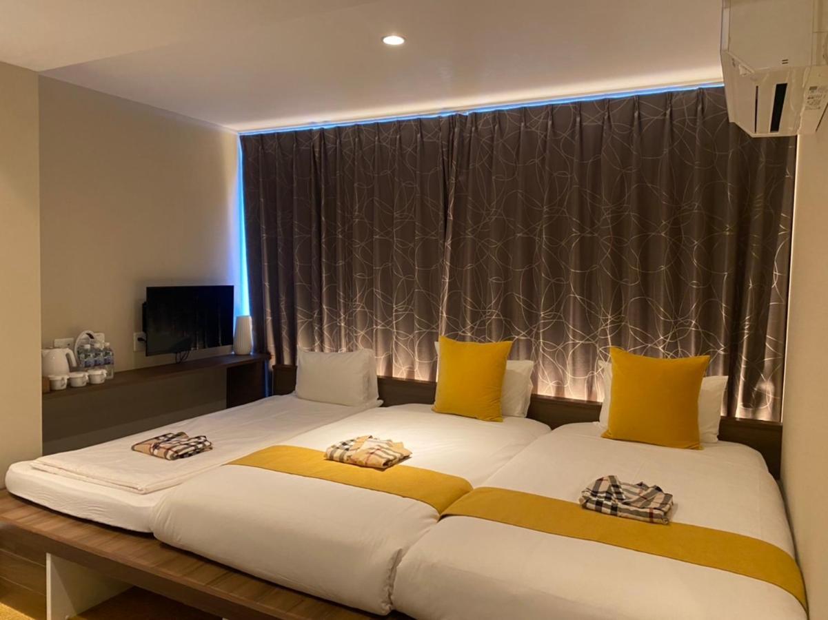 Culti Earl Hotel Oszaka Kültér fotó